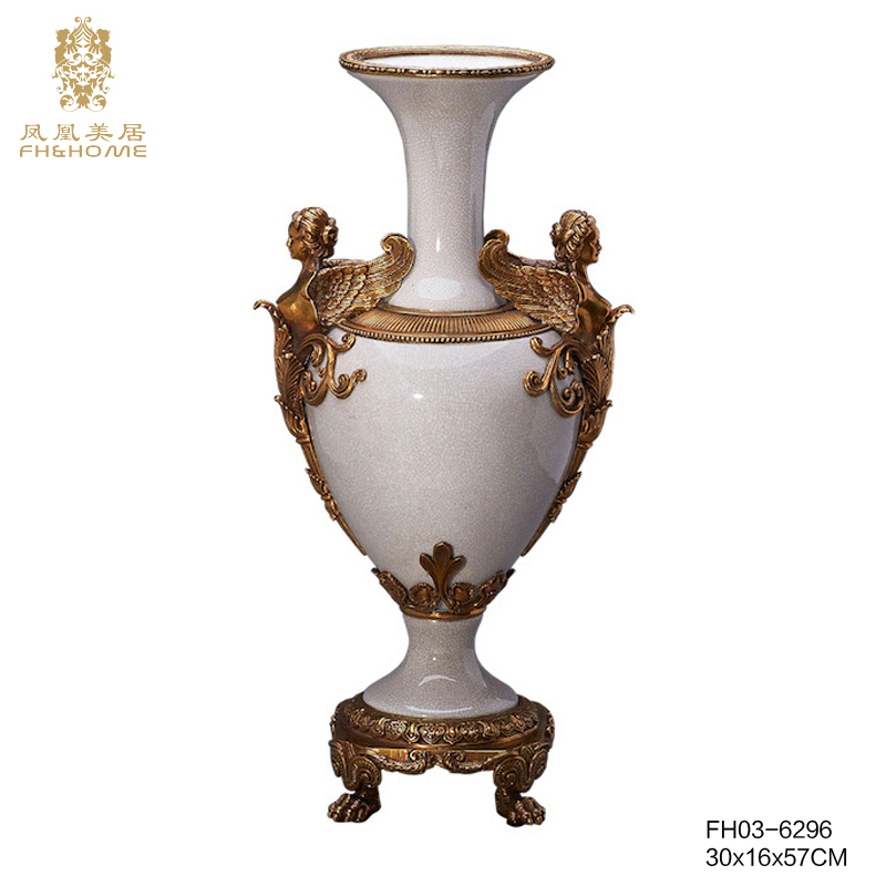    FH03-6296铜配瓷花瓶   