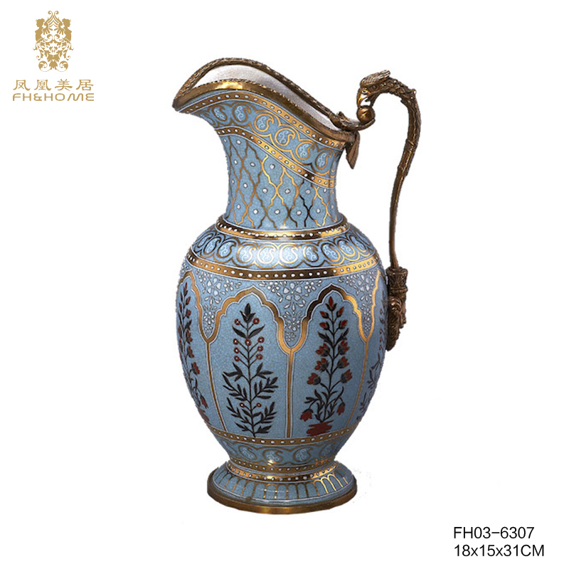    FH03-6307铜配瓷花瓶   