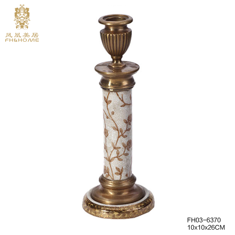    FH03-6370铜配瓷烛台   