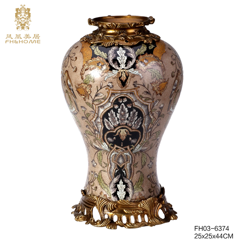    FH03-6374铜配瓷花瓶   