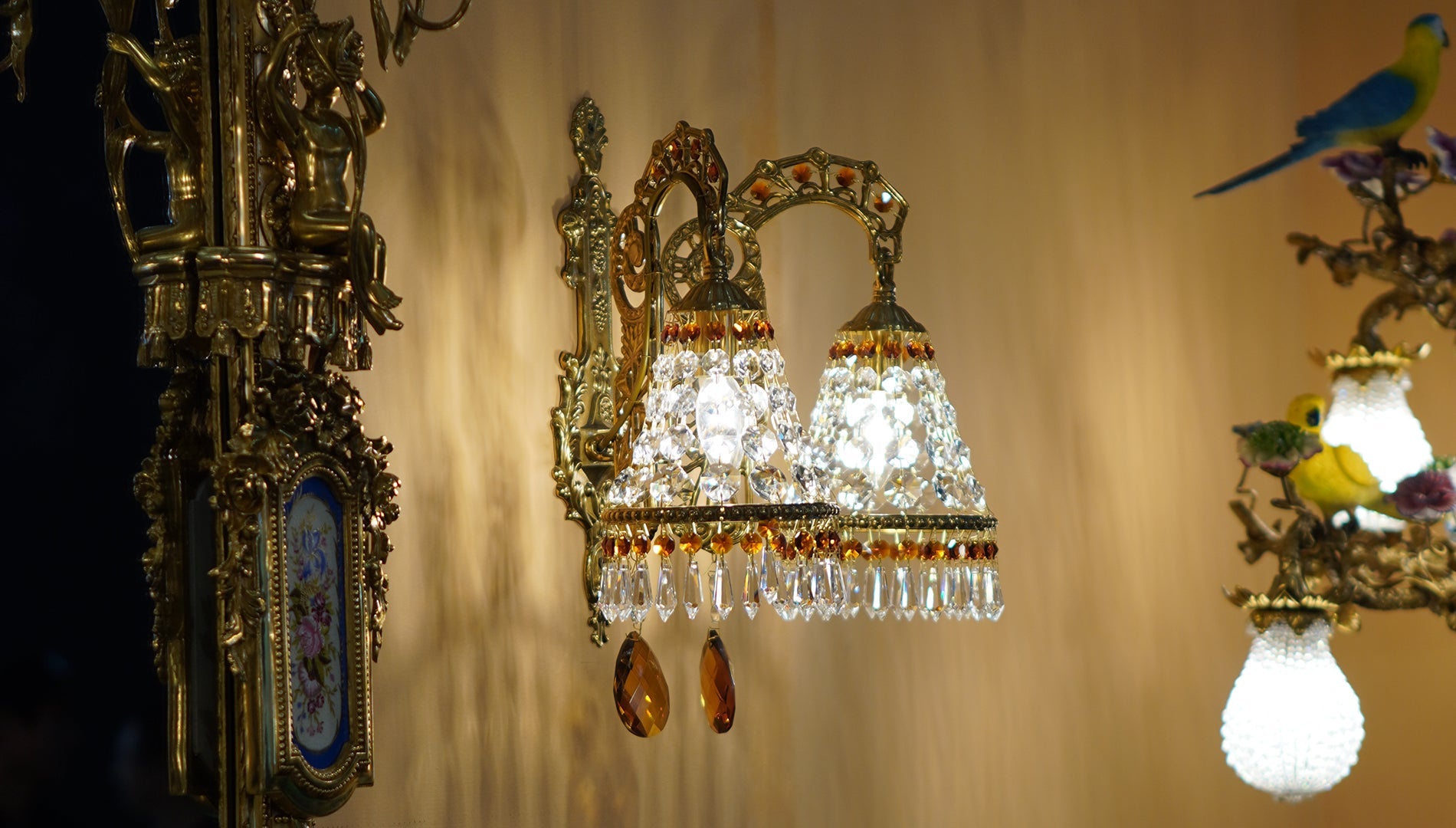 WALL LAMPS