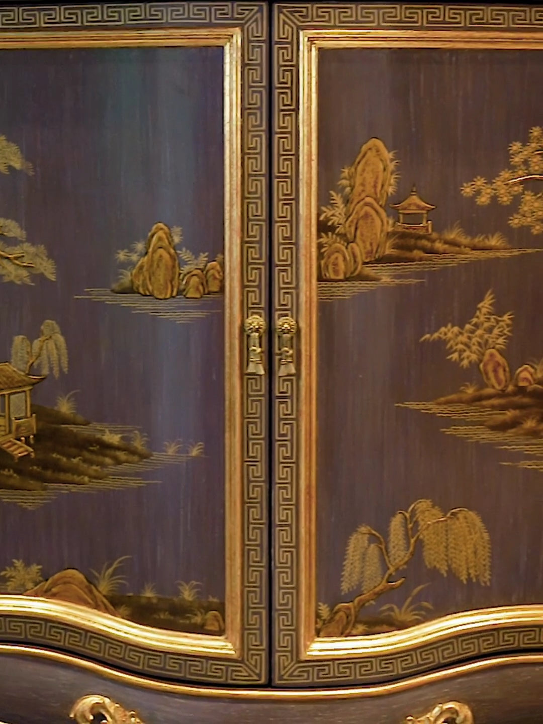 FH&HOME Lavender Legacy Console Cabinet - Chinese Landscape Gilded