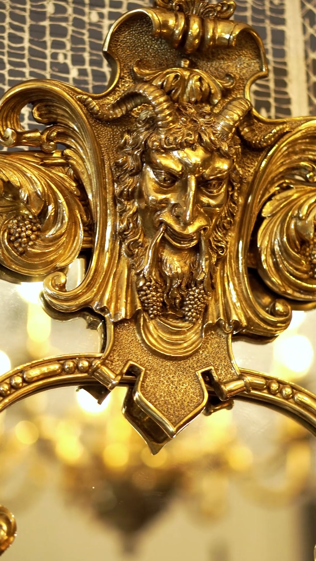 FH&HOME Rococo Gilded Cherub Sculpted Wall Mirror - Ornate Brass Frame Accent