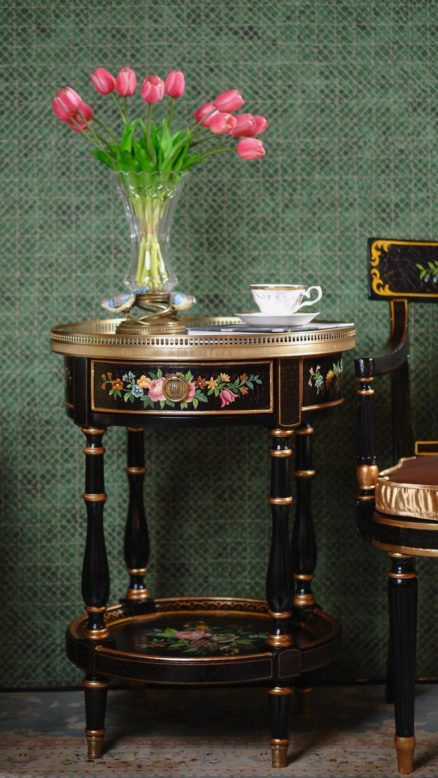 FH&HOME Craquelure Roses Occasional Table - Rococo Hand-Painted