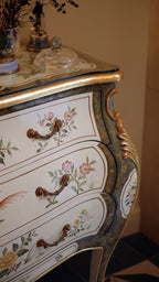 FH&HOME Rococo Revival Console Chest - Bird & Floral 3-Drawer Louis XV