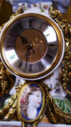 FH&HOME Romantic Cherub & Bird Accent Mantel Clock Set - Gilt Brass