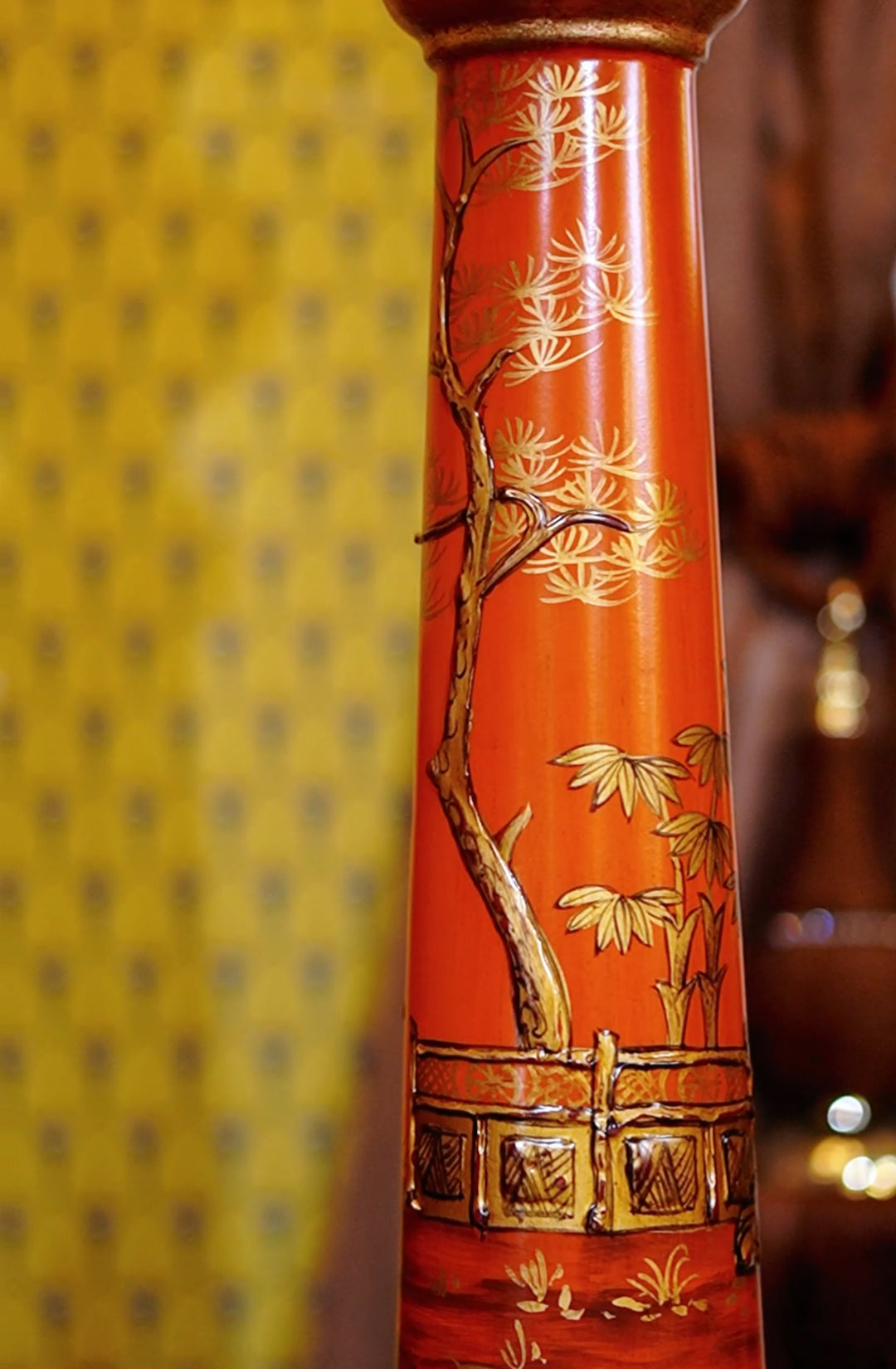FH&HOME Orange Column Floor Lamp - Vintage Carved with Pleated Shade