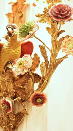 FH&HOME Parrot Floral Wall Lamp - Gilded Red with Tassel Shade