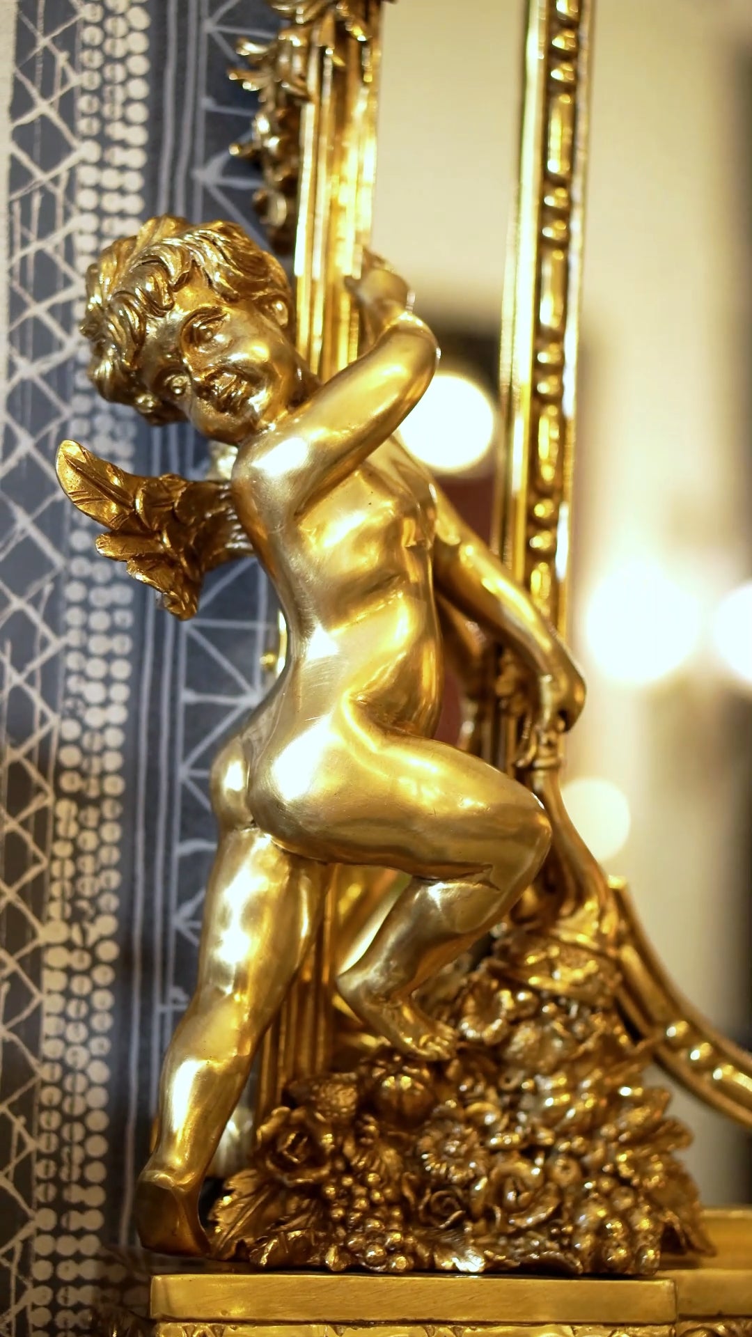 FH&HOME Rococo Gilded Cherub Sculpted Wall Mirror - Ornate Brass Frame Accent