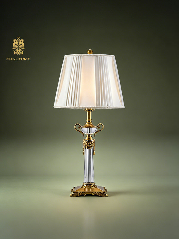 FH&HOME Classic Crystal Lamp - Elegant with Brass Base