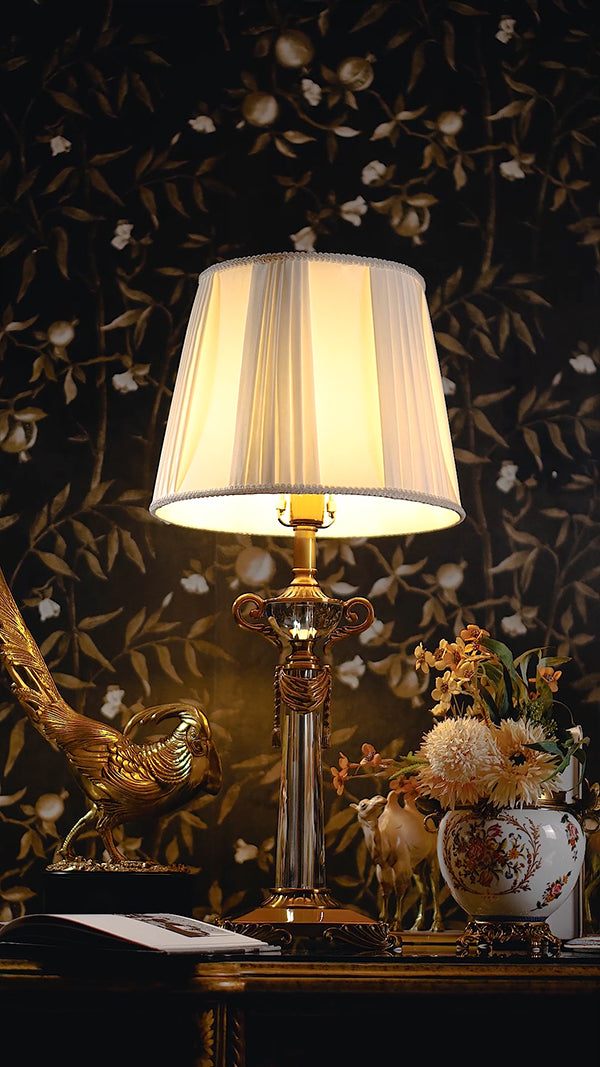 FH&HOME Classic Crystal Lamp - Elegant with Brass Base